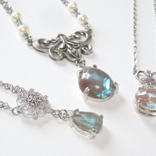 大粒ヴィンテージサフィレットサフィリーンペアシェイプ