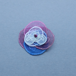 和紙糸ブローチ　"flower brooch01" 8枚目の画像