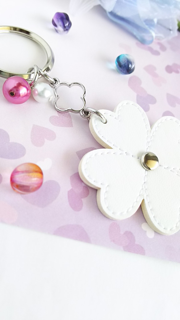 FLOWER  Key  holder  (silver）white 2枚目の画像