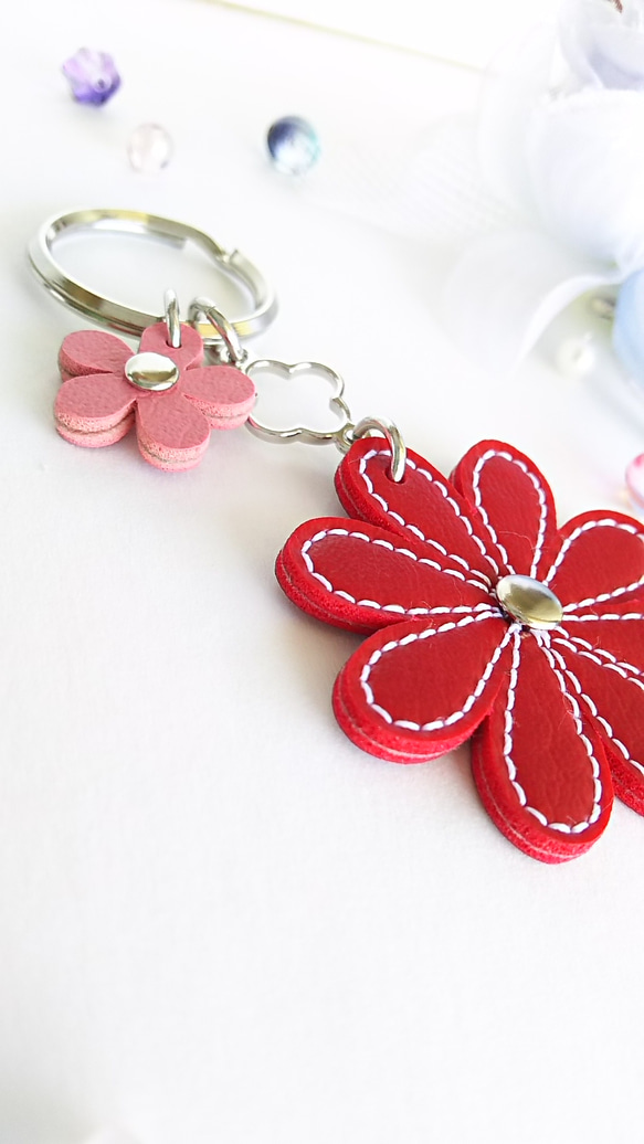 「冬の新作」W Flower  Key  holder   (silver)　red 1枚目の画像