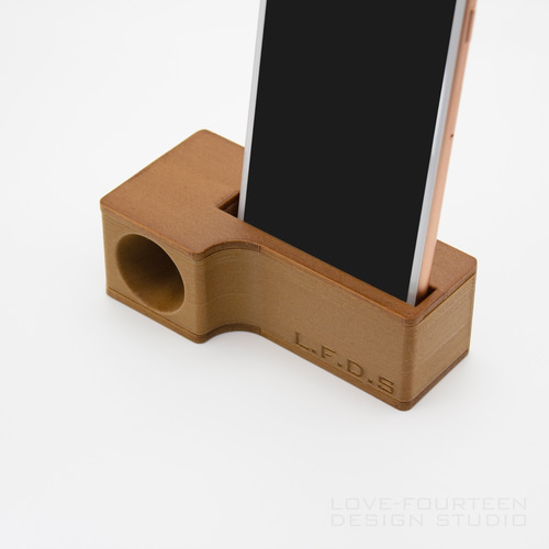 置くだけスマホスピーカー「Eco Speaker 3D」☆無電源・スマホスタンド