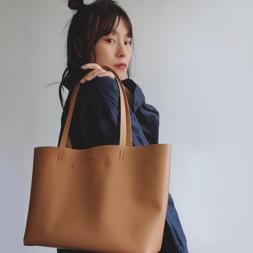 本革 ベージュ 手作り 大型トートバッグ 新品 - 牛革