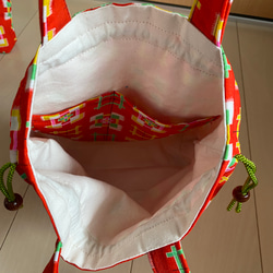 【敬老の日のプレゼントに！】和柄の巾着バッグセット（橙色） 3枚目の画像