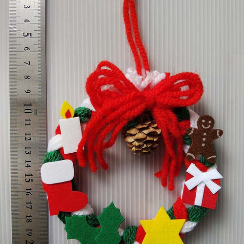 手作りキット】毛糸とフェルトで作るミニリース【Creema限定キット