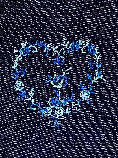 アーモンドアイ刺繍入りジャンパー レア・競馬】アーモンドアイ刺繍入りジャンパー