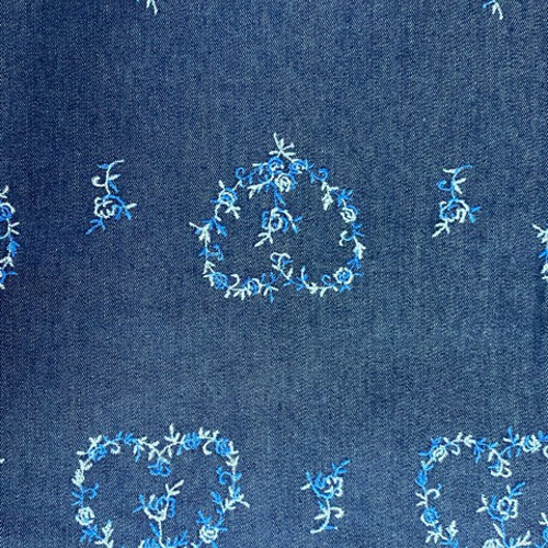 デニム生地ハート刺繍♡/コットン100%/110×50 生地 Akira 通販 デニム生地ハート刺繍♡/コットン100%/110×50 生地 Akira 通販