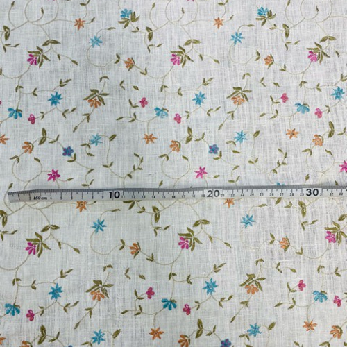 小花柄の刺繍生地♡/インド製/麻/130×50 生地 Akira 通販｜Creema 