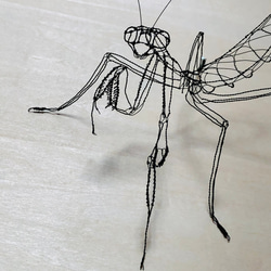 ワイヤーアート　カマキリ　昆虫 2枚目の画像