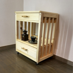 No40【コロコロやってくる】ワゴン、キャビネット、棚、引き出し2段、天然木、無垢、キャスター付き 7枚目の画像