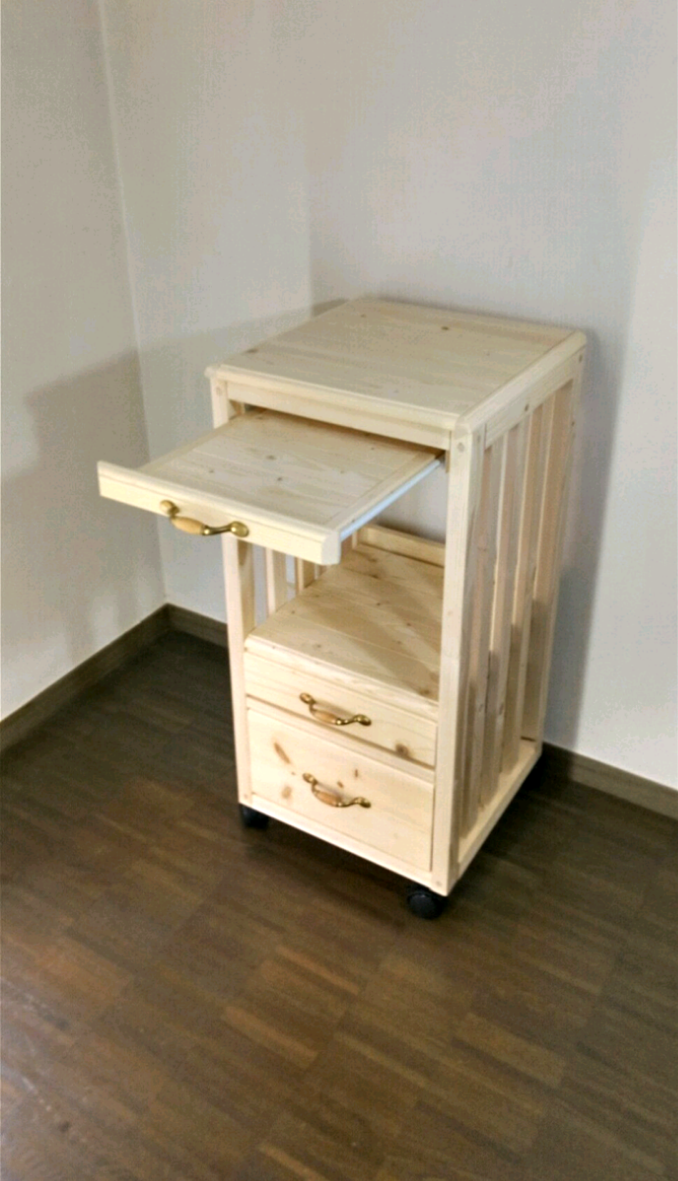 No60【小部屋ぴったり】キャビネット、40シリーズ、天然木、無垢