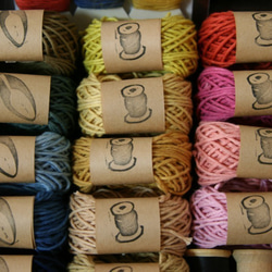 茜　草木染糸　１０ｇ　刺し子糸・刺繍など・手芸材料に 6枚目の画像