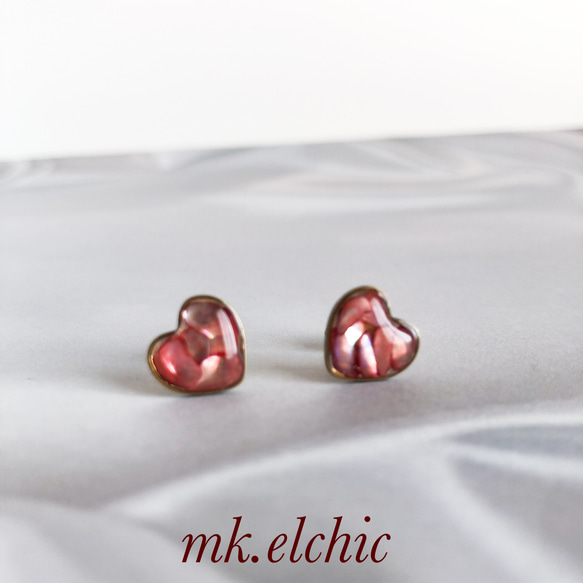 小さめシックなアプリコットハート ピアス／イヤリング ピアス 