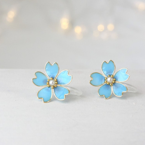 ミニ桜ピアス．イヤリング 青 SAKURA / Cherry blossom mini