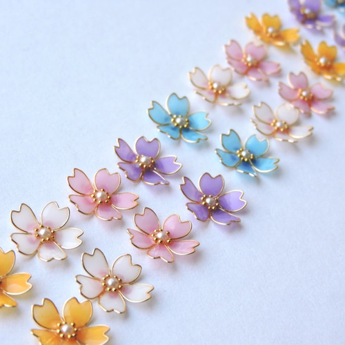 ミニ桜ピアス．イヤリング 紫 SAKURA / Cherry blossom mini ピアス