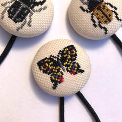 虫好きさん集まれ〜‼︎ 昆虫刺繍ヘアゴム 3種 5枚目の画像