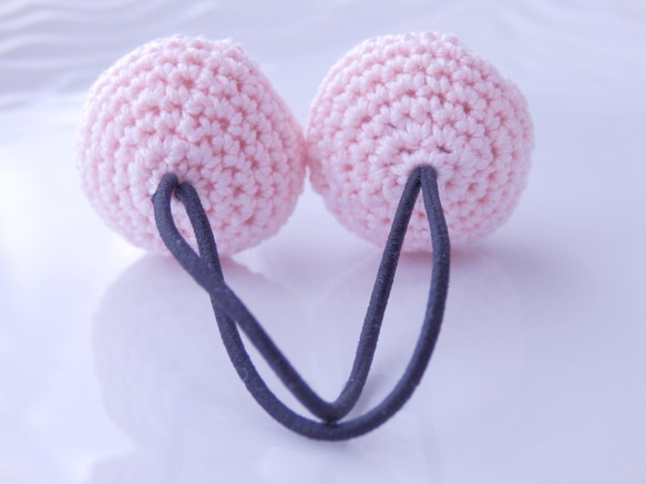 かぎ針編み髪飾り　つぼみ〈ピンク色〉 2枚目の画像
