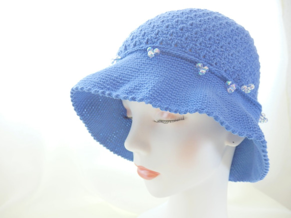 かぎ針編み シャボン玉ビーズ　帽子〈青色〉クールな乙女 2枚目の画像