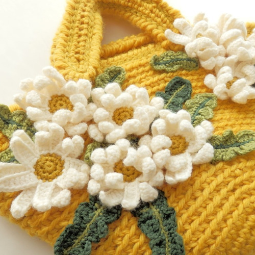 OHGA マーガレットニット　ニット　刺繍　花　マーガレット　ホワイト　タグ付き 楽天市場】マーガレット刺しゅうニット 花刺繍ニット ニット