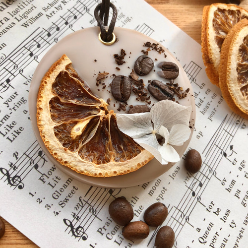 ただ今送料無料キャンペーン中❁¨̮＃３８４ アロマキャンドルサシェεïз。* ただ今送料無料キャンペーン中❁¨̮＃384 アロマキャンドルサシェεïз