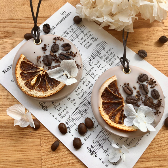 コーヒー豆とオレンジのアロマワックスサシェ 3枚目の画像