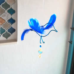 【青い鳥】コバルトブルー キーチャーム 鍵 サンキャッチャー モビール 北欧雑貨 鳥 ワイヤー 羽  ハート 小鳥 10枚目の画像