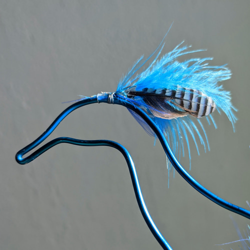 鳳凰】クジャク カケス 孔雀 瑞鳥 青い鳥 羽とワイヤーの鳥モビール