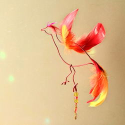【フェニックス】火の鳥 不死鳥 夏 霊鳥 朱雀 瑞鳥 赤い鳥 モビール サンキャッチャー フェザー 炎 煉獄 焔 灼熱 1枚目の画像