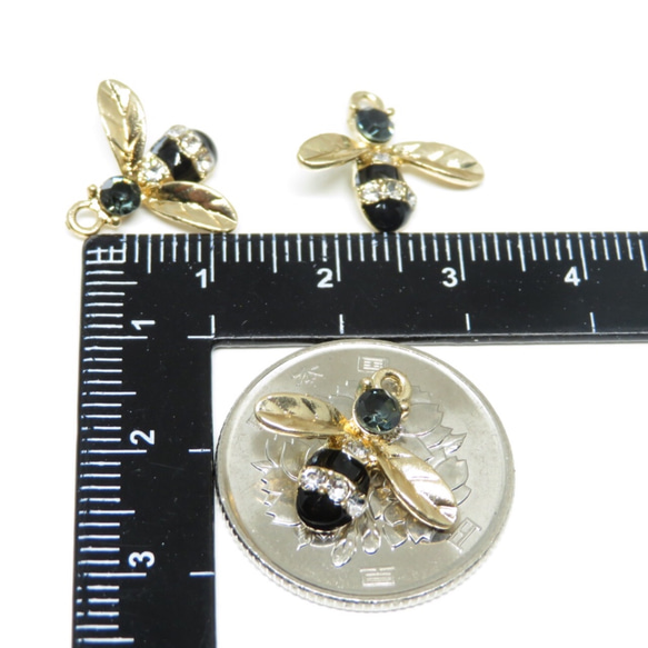 6pcs) monotone jewelry bee charm 蜂 昆虫 チャーム モノトーン 黒 5枚目の画像