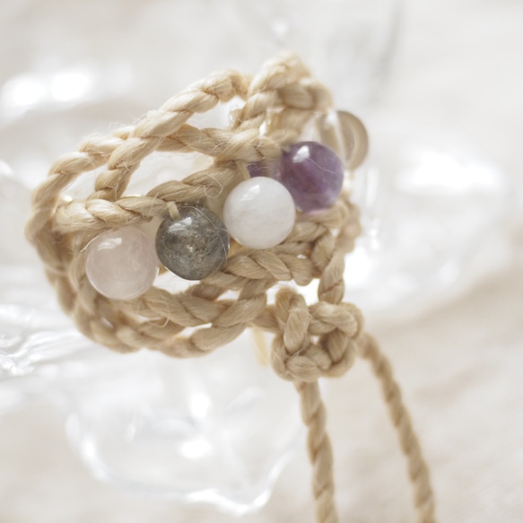 精麻の髪飾り＂依代＂…（ローズクオーツ・ラブラドライト・ムーン