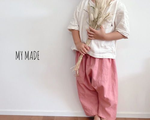 光沢のあるピンクのサルエルパンツ アールロンドン新品、未使用品 光沢のあるピンクのサルエルパンツ アールロンドン新品、未使用品 R