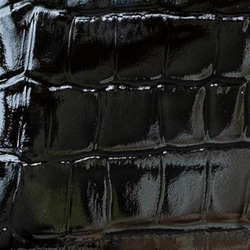 【終身免費保修】時尚。琺瑯鱷魚壓紋牛皮黑色緊湊型錢包-圓形拉鍊- 第3張的照片