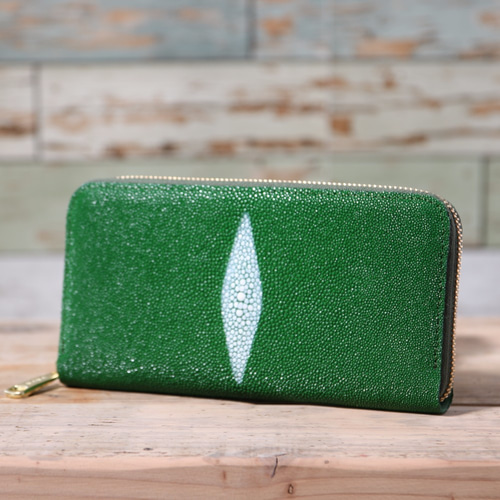 ハシモト産業のスティングレイのグリーン。 長財布 ラウンドファスナー  