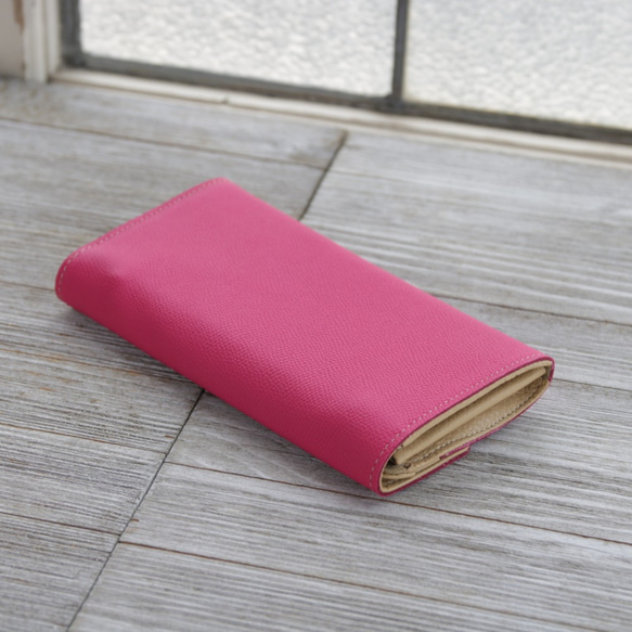 【永久無料保証】エレガントな高級カーフ☆　ワープロラックスレザー　ピンク　フラップ式 長財布♪ 2枚目の画像