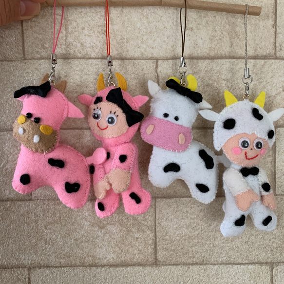 ピンクの牛と女の子♪のマスコット 6枚目の画像