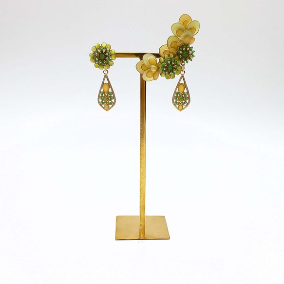 レトロなお花のイヤークリップセット「ヴェール・ジョーヌ」 2枚目の画像