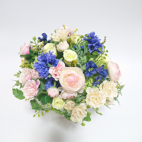 限定品 特別感謝価格 ウェディング フラワーアレンジメント 季節の花がギュッと詰まった旬のフラワーアレンジメント Special