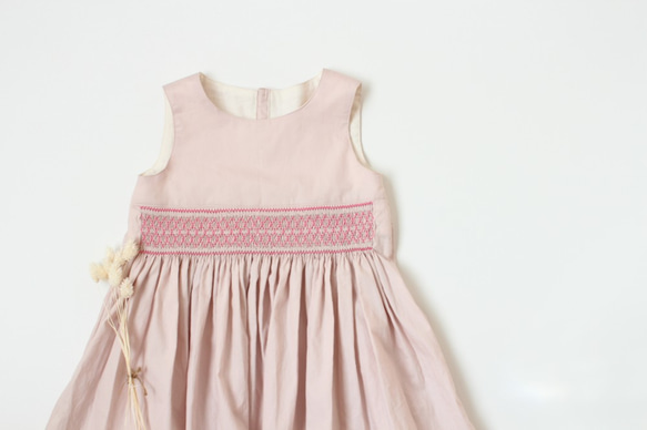 100サイズ】スモッキング刺繡のピンクのワンピース 子供服