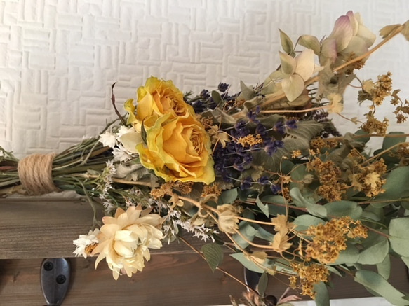 Yellow Roses 3枚目の画像