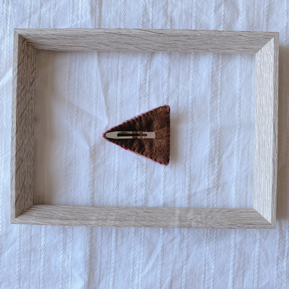 トライアングル パッチンピン セット リバティ イザベル いちご 三角パッチンピン 3枚目の画像