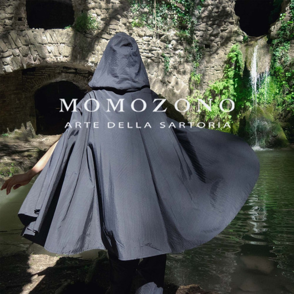 フード付きハーフ丈レインコートマント、イタリア製デッド