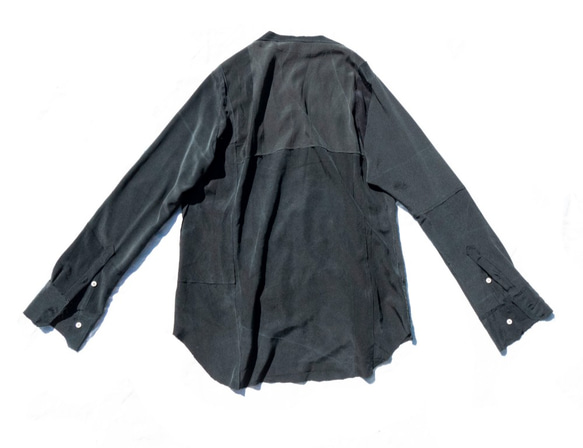 ブラック(黒)シルクシャツ、ノーカラー、ロウエッジ、パッチワーク、ハギレリメイク MOMOZONO original 5枚目の画像