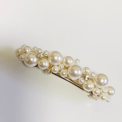【日常にラグジュアリーを】CHANEL パール バレッタ CHANEL パール ヘアアクセサリー バレッタ - メルカリ