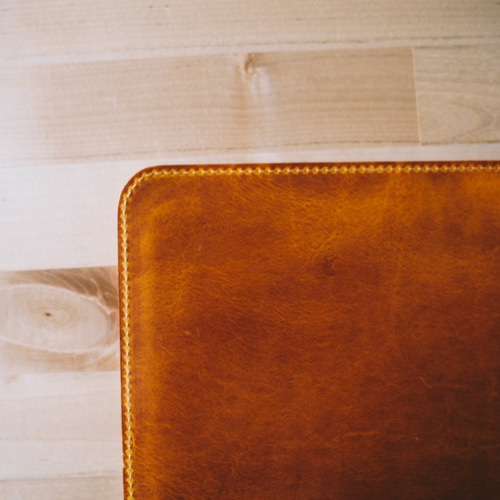 BRUNELLO CUCINELLI ダークブラウン レザー iPadケース Brunello Cucinelli Brown Leather Zip Around iPad Case