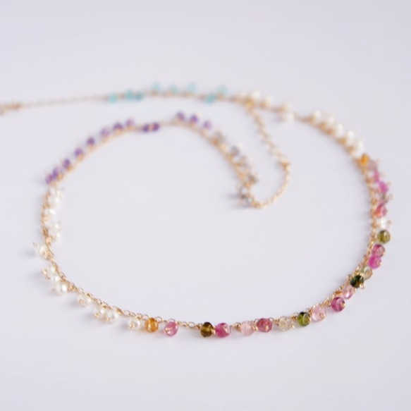 Pastel color gemstones   Dot Necklace 第3張的照片