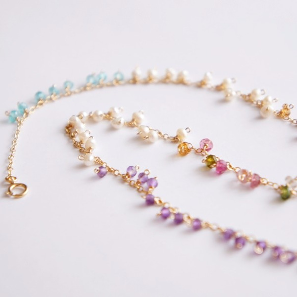 Pastel color gemstones   Dot Necklace 第4張的照片