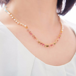 Pastel color gemstones   Dot Necklace 第5張的照片