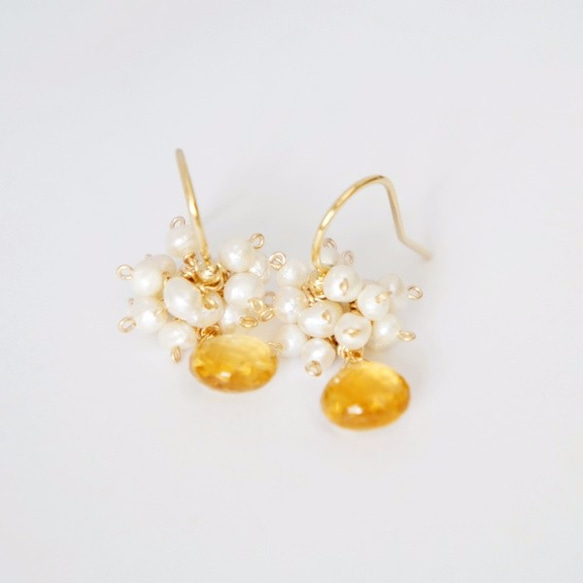 Citrine×Freshwater pearl  Pierced earrings or Clip earring 第5張的照片