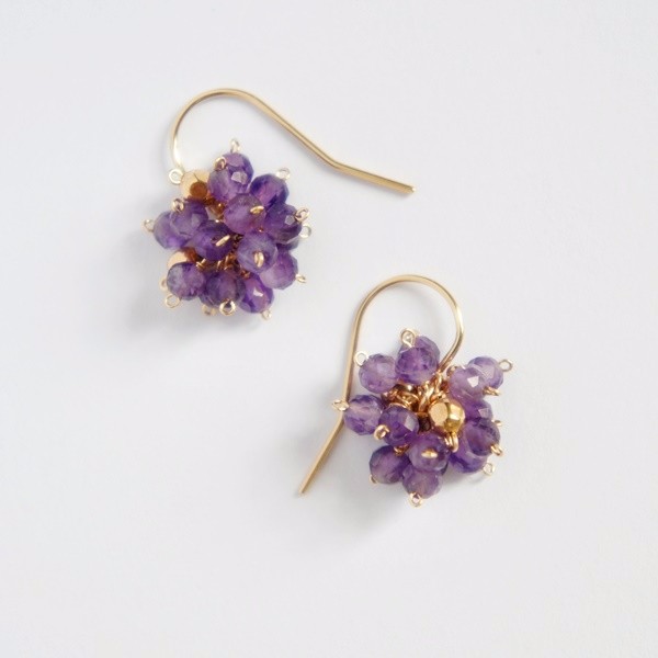 ・プチポンポン・ アメジストのピアス