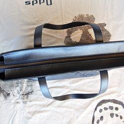 うさぎスカル、メタリックなトートバッグ。 5枚目の画像