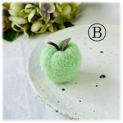 りんご☆羊毛フェルト 羊毛フェルト blue moon 通販 10472317